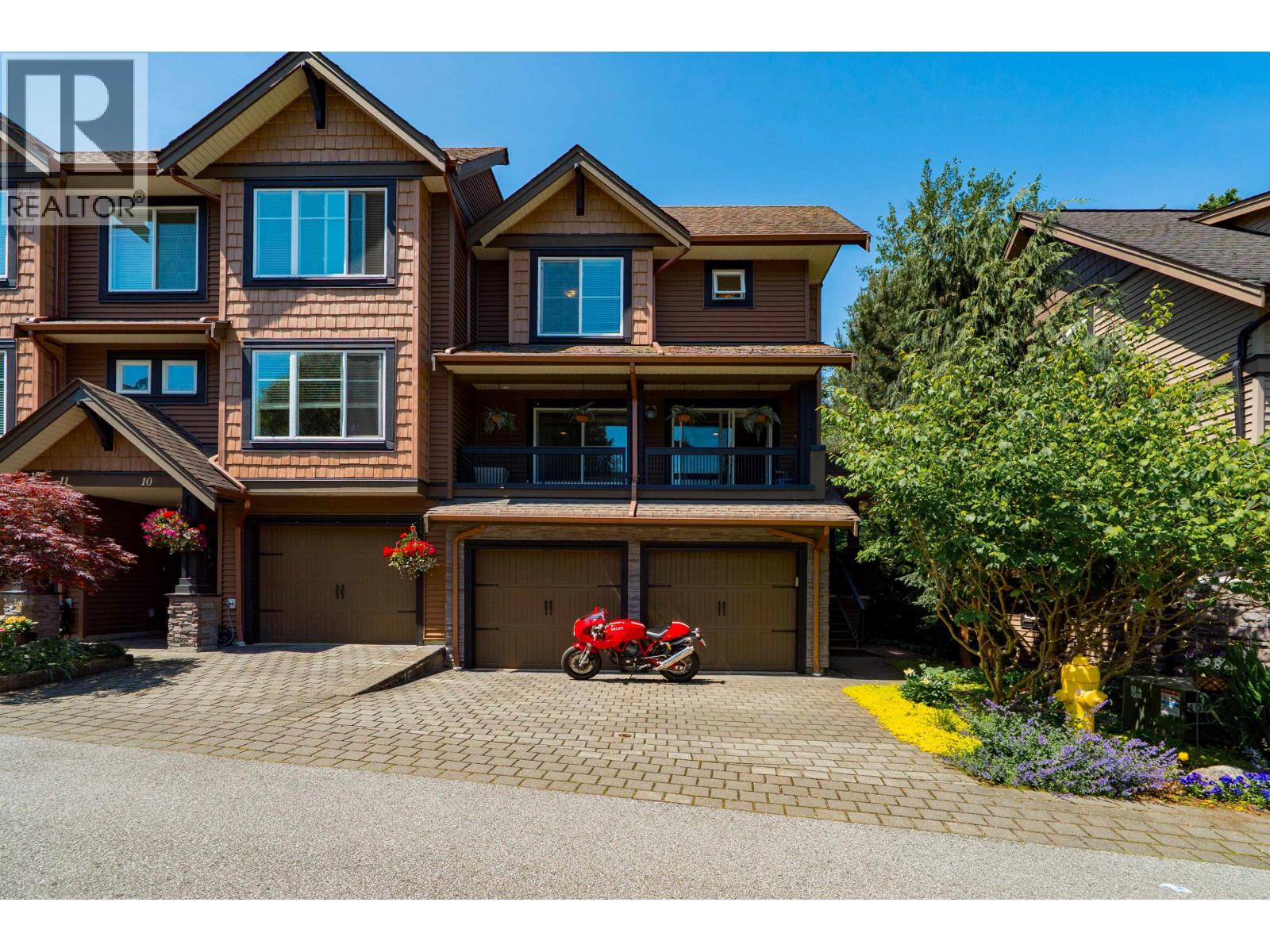 9 22206 124 AVENUE|Maple Ridge, British Columbia V2X8X1