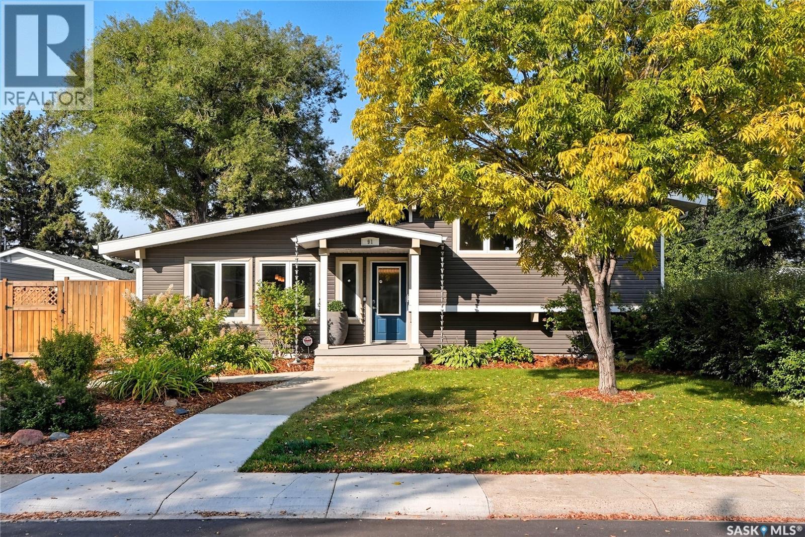 91 Lindsay DRIVE|Saskatoon, Saskatchewan S7H3E4
