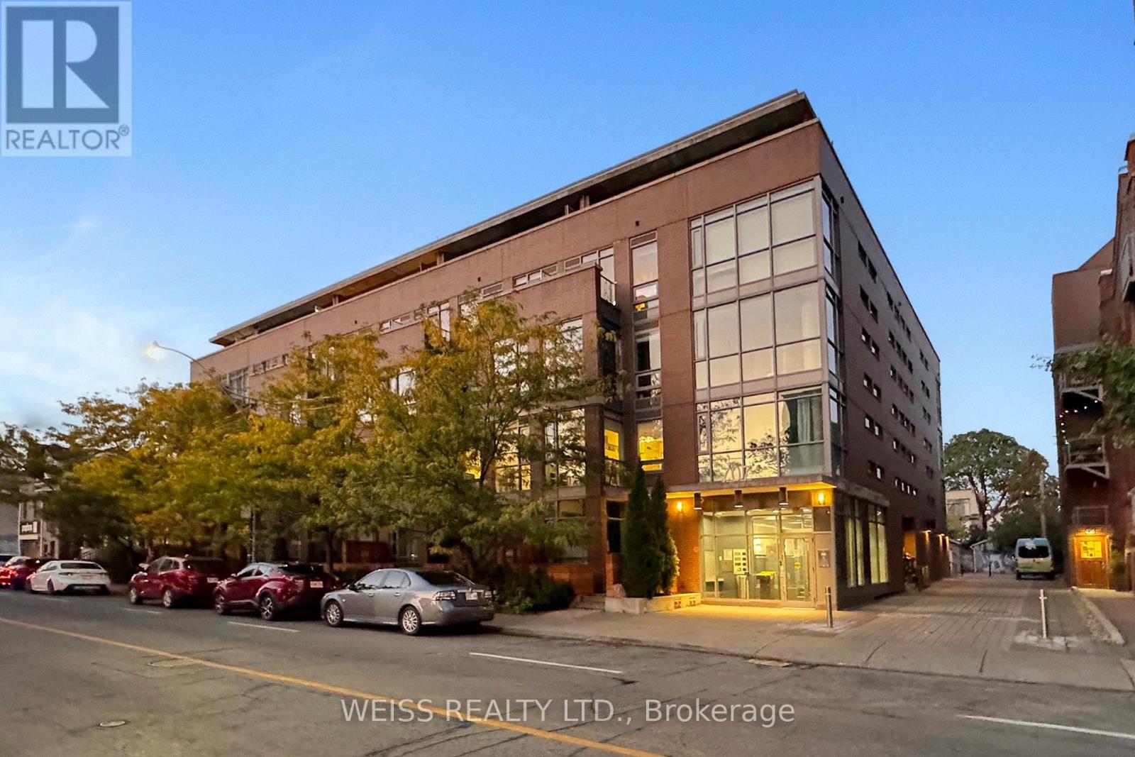 Property image for 215 - 707 DOVERCOURT ROAD|Toronto (Palmerston-Little Italy), Ontario M6H0B5