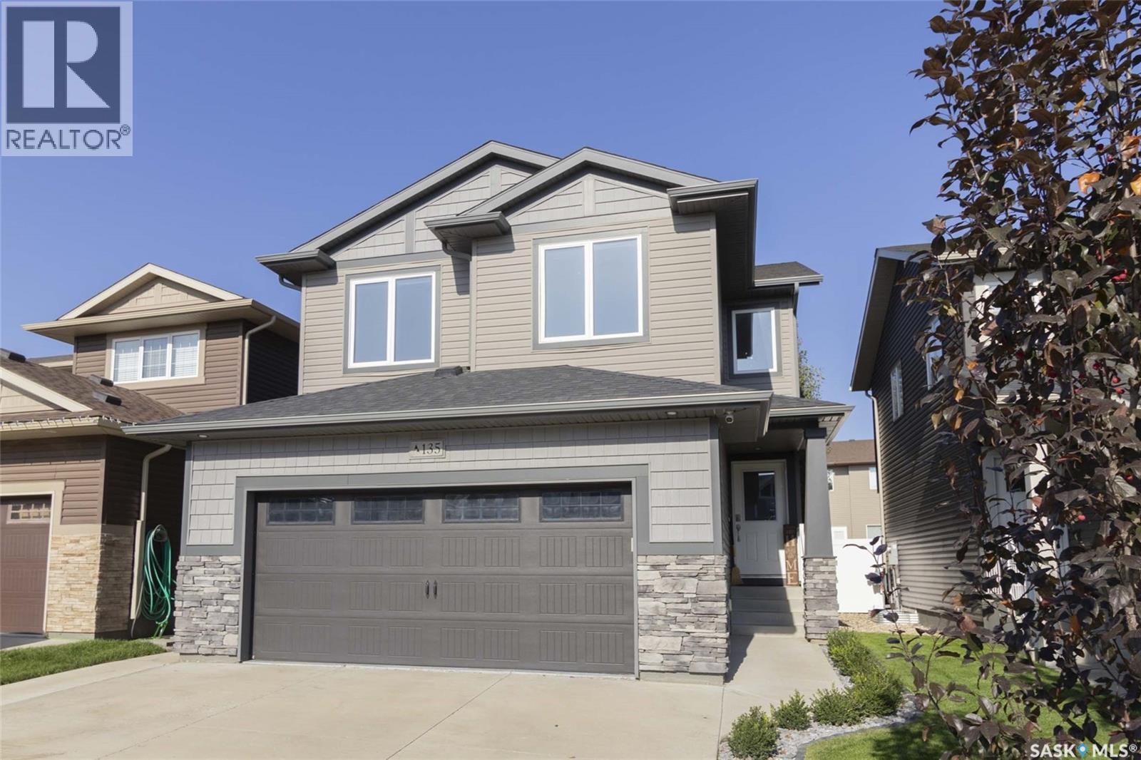 135 Dagnone LANE|Saskatoon, Saskatchewan S7V0P6