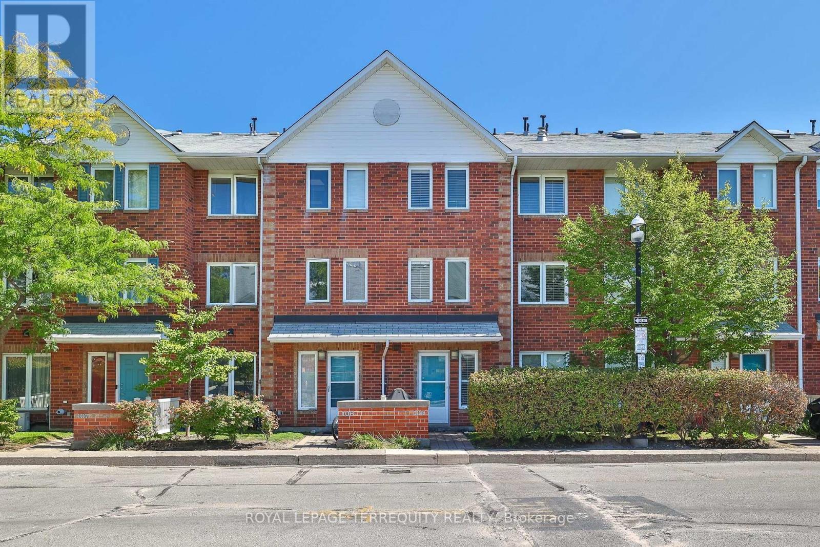 105 - 900 STEELES AVENUE W|Vaughan (Lakeview Estates), Ontario L4J8C2