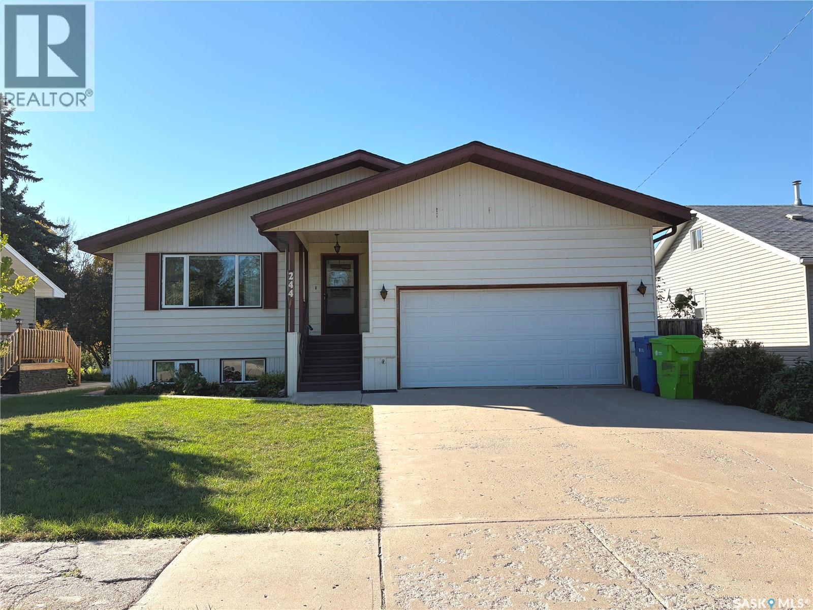 Property image for 244 Central AVENUE S|Fort Qu'Appelle, Saskatchewan S0G1S0