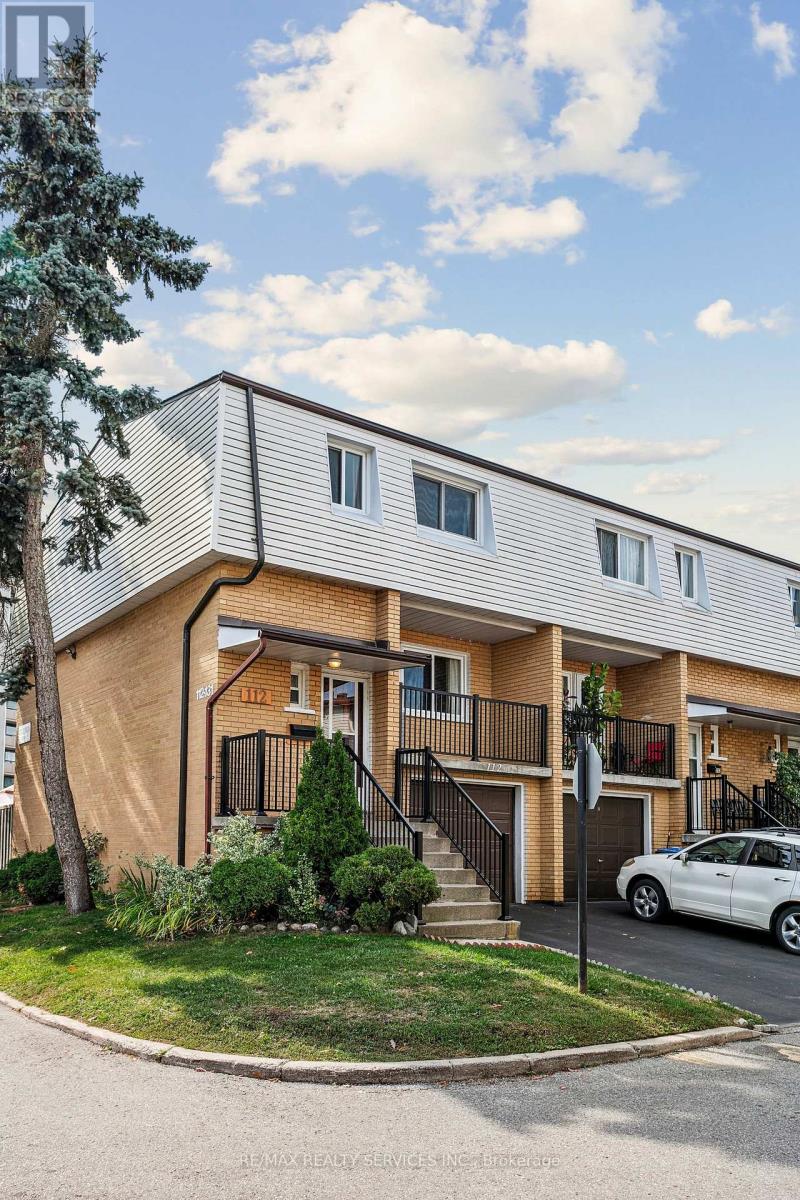 112 - 3175 KIRWIN AVENUE|Mississauga (Cooksville), Ontario L5A3M4