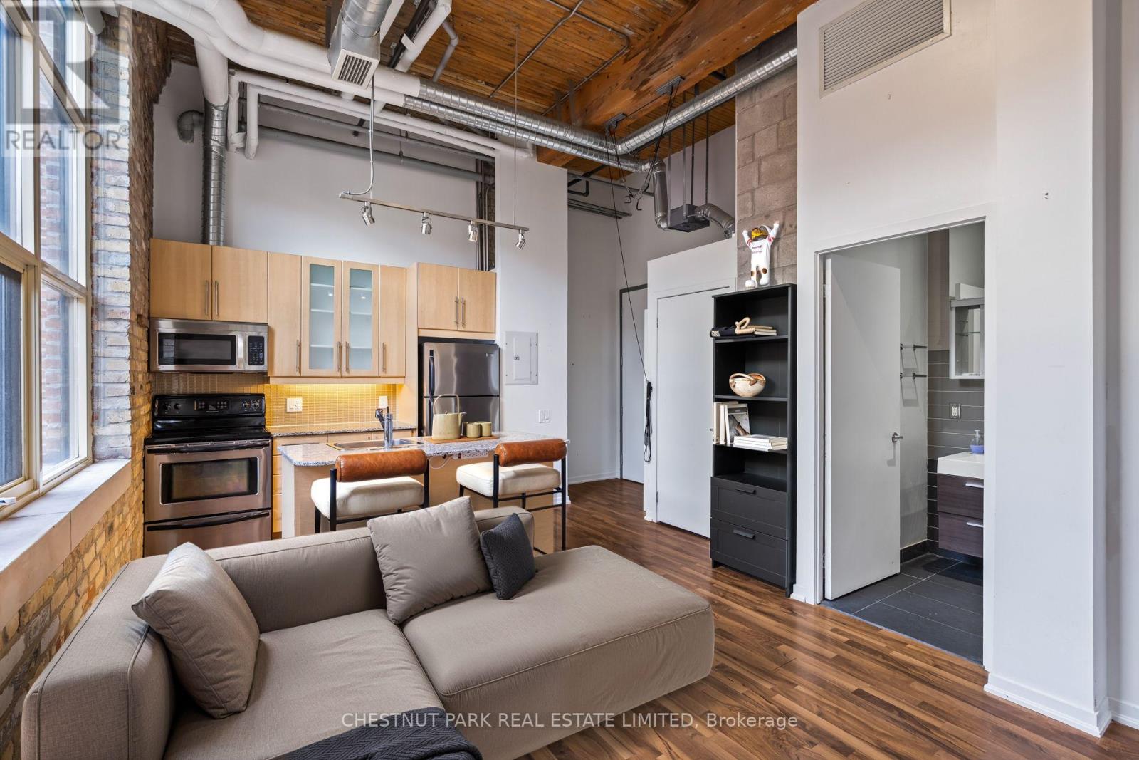 Property image for 201 - 736 DUNDAS STREET E|Toronto (Regent Park), Ontario M5A2C5