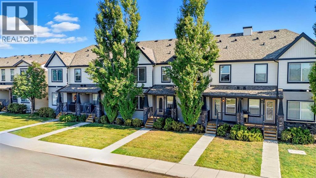 7 Copperpond Landing SE|Calgary, Alberta T2Z1G6