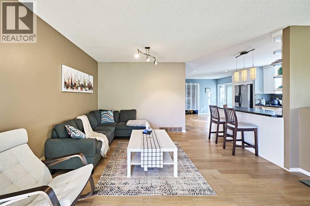 Property image for 8414 Berwick Road NW|Calgary, Alberta T3K1E5