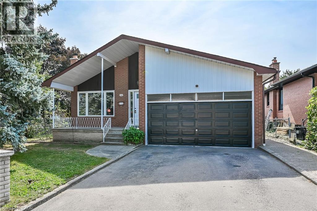 Property image for 1312 OGDEN Avenue|Mississauga, Ontario L5E2H6