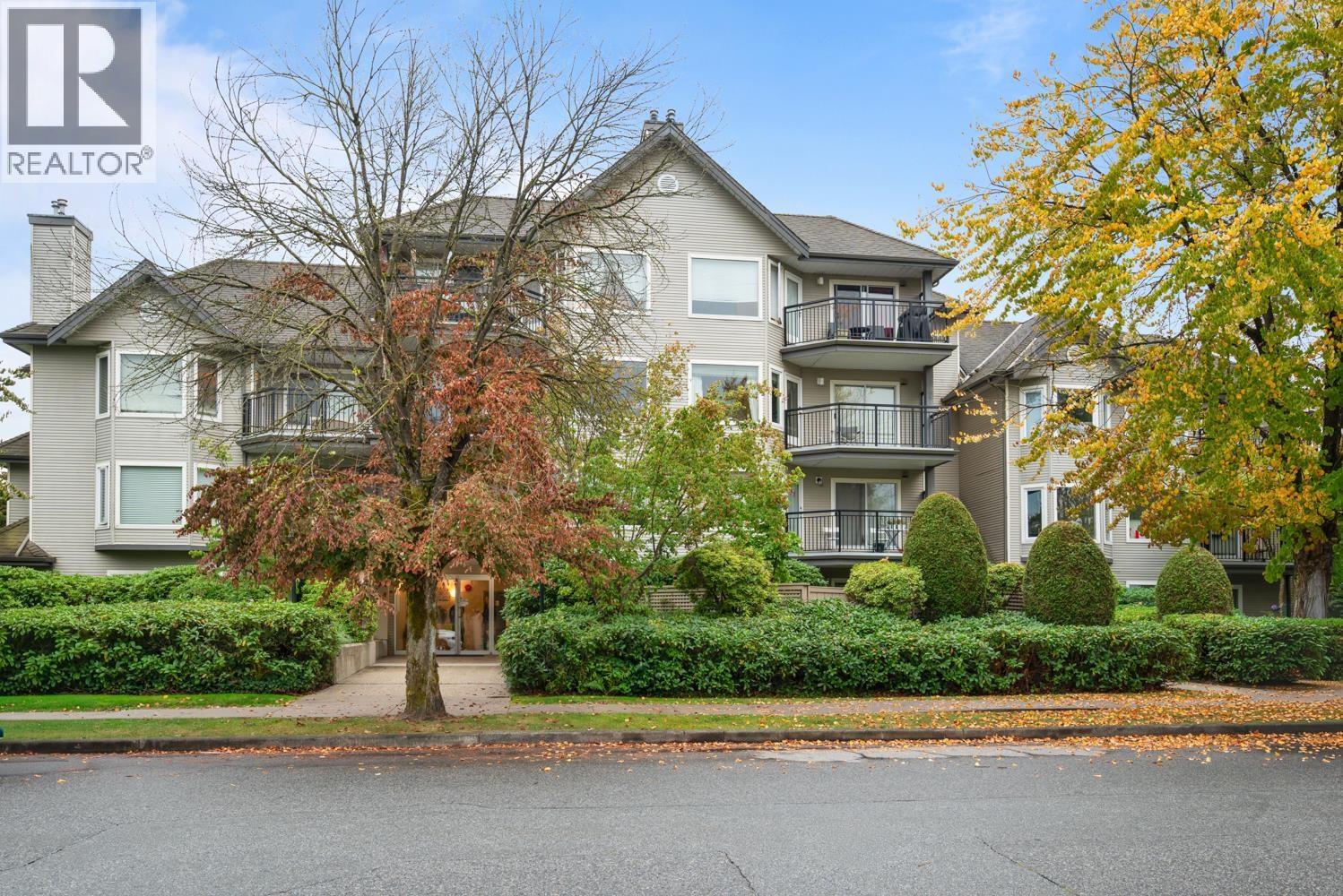 Property image for 114 3770 MANOR STREET|Burnaby, British Columbia V5G4T5