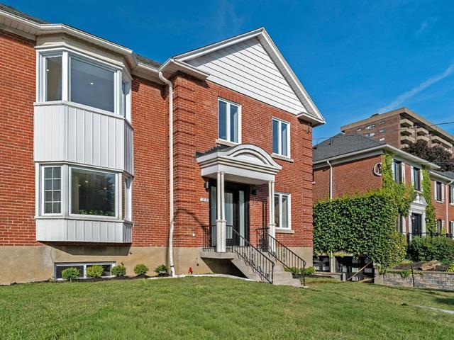 Property image for 215 Rue Dufferin|Hampstead, Quebec H3X2Y2