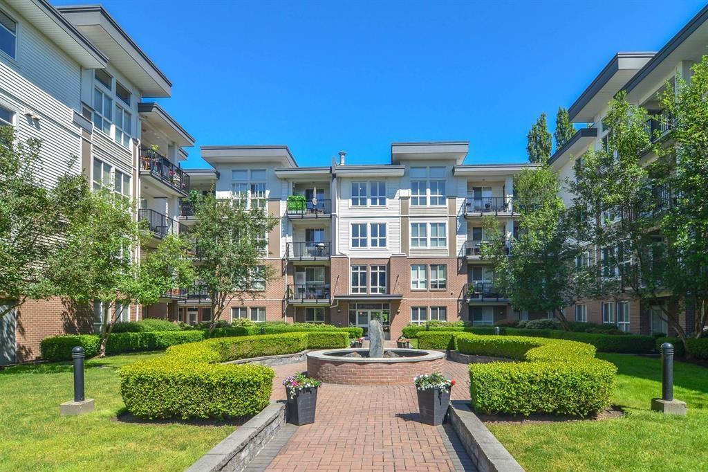Property image for 305 5430 201 STREET|Langley, British Columbia V3A0A2