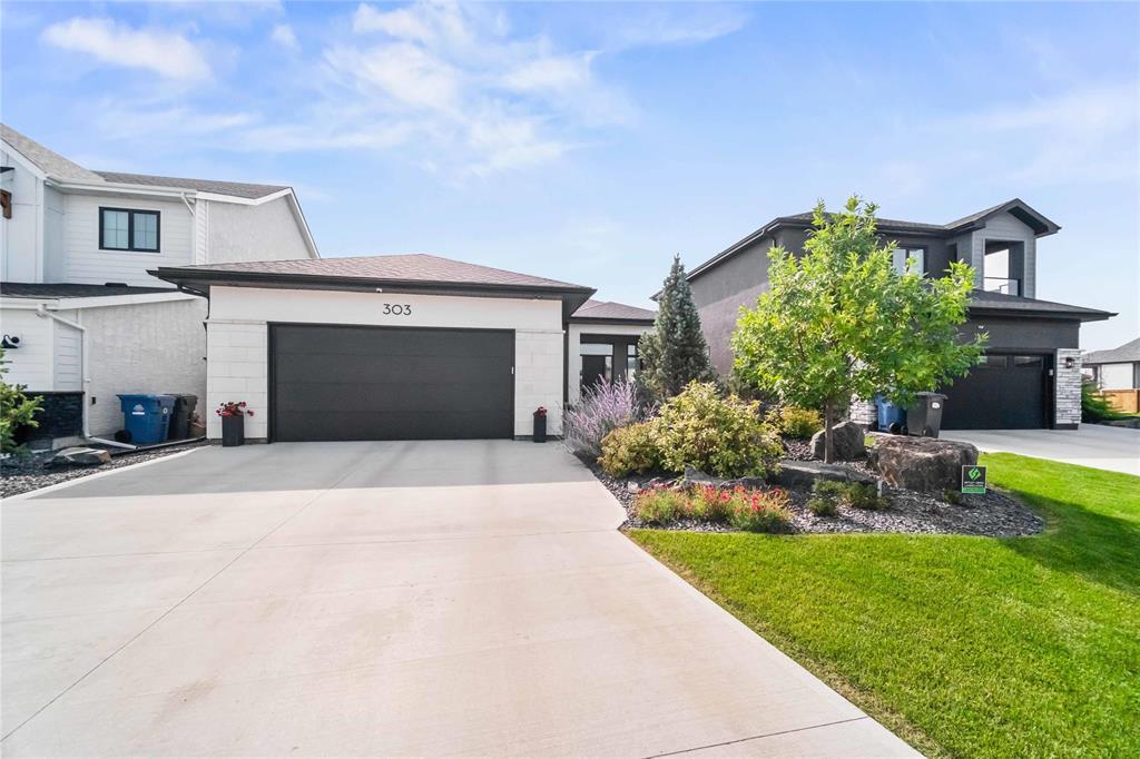 Property image for 303 Yellow Moon Crescent|Winnipeg, Manitoba R3X0T7