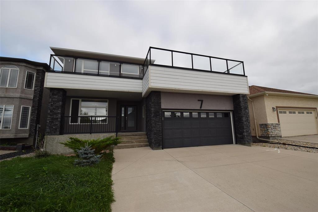 Property image for 7 Wild Iris Walk|Winnipeg, Manitoba R3X0J9
