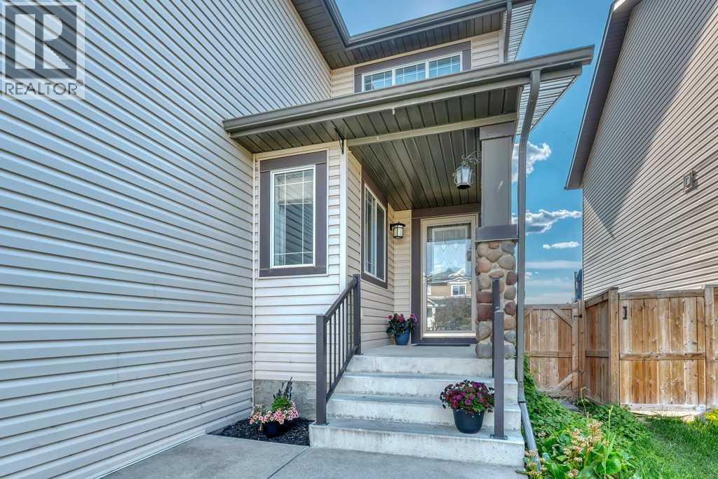 53 Bridlecrest Street SW|Calgary, Alberta T2Y4Y5