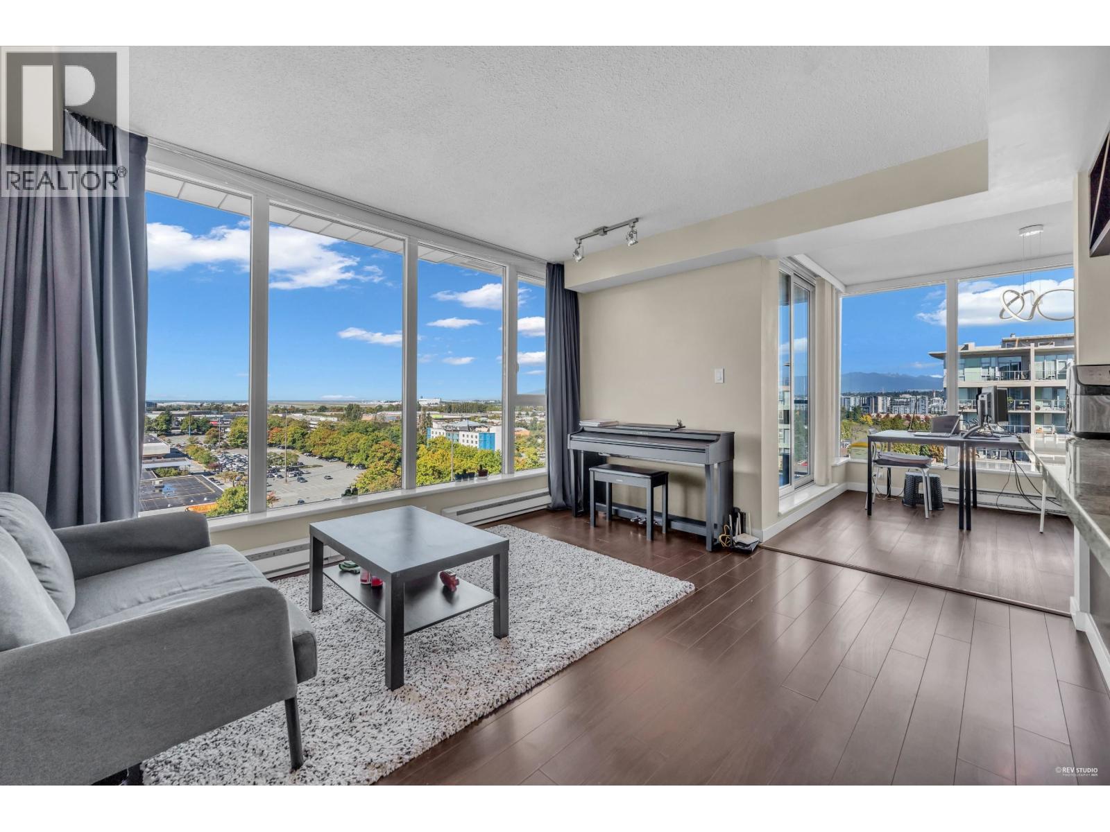 1801 5088 KWANTLEN STREET|Richmond, British Columbia V6X4K5