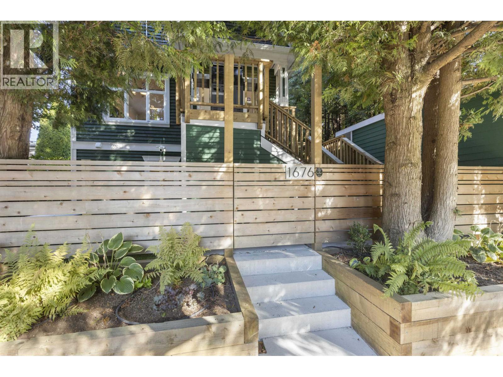 Property image for 1676 VICTORIA DRIVE|Vancouver, British Columbia V5L4H3