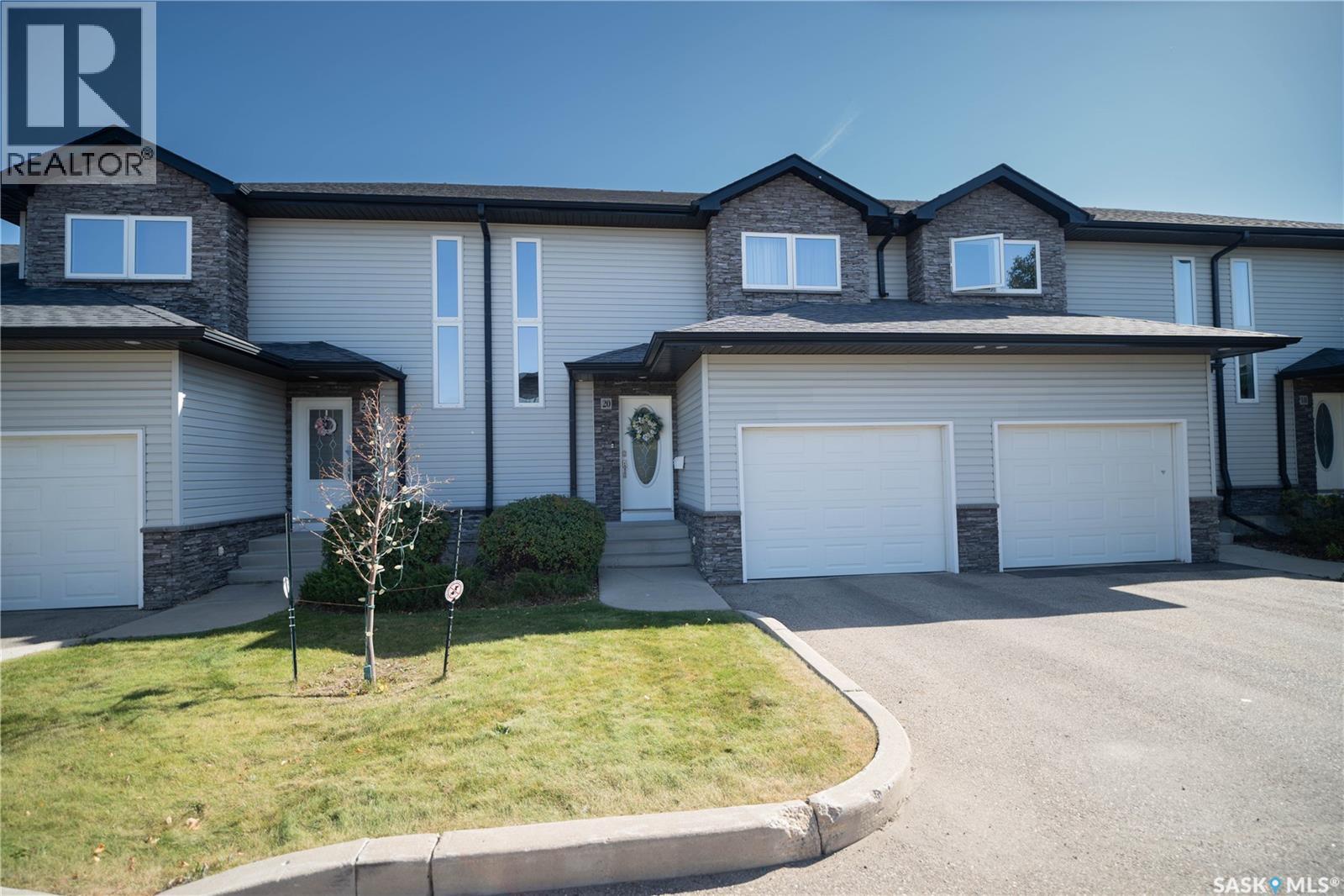 20 547 East Hampton BOULEVARD|Saskatoon, Saskatchewan S7R0H8