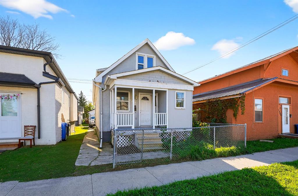 1484 Alexander Avenue|Winnipeg, Manitoba R3E1L6