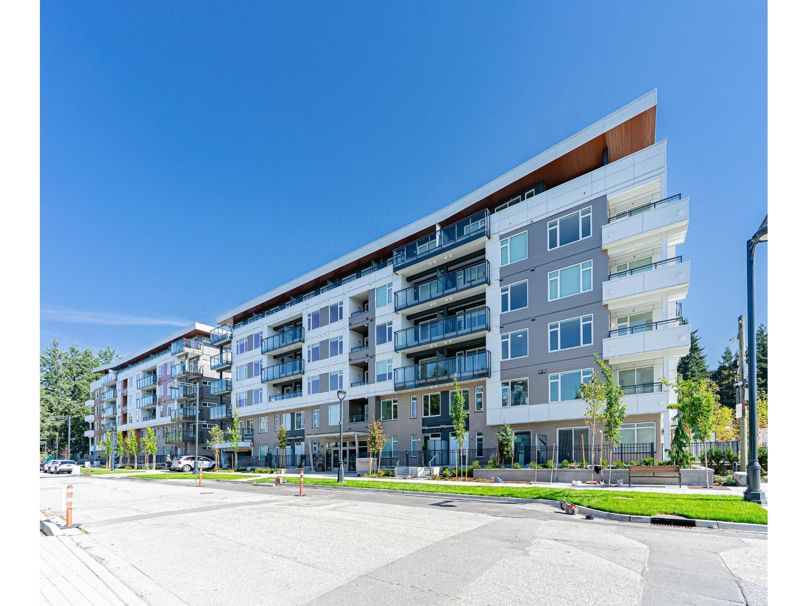 Property image for 205 10466 138A STREET|Surrey, British Columbia V3T4L3