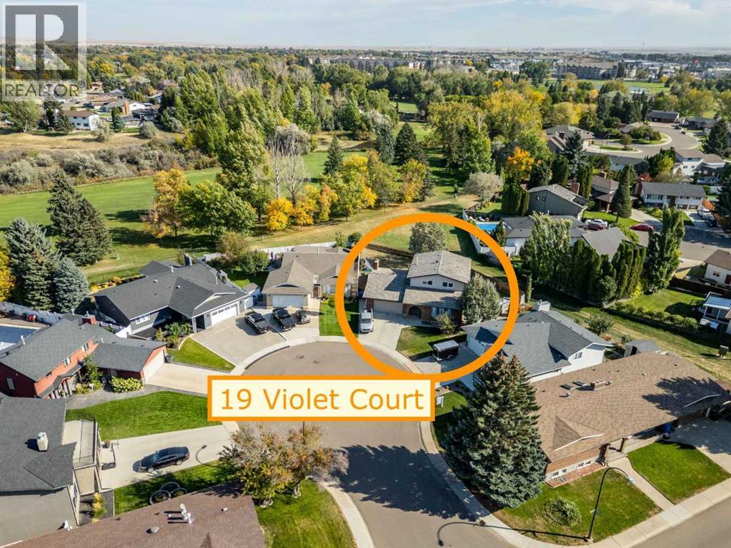 Property image for 19 Violet Court|Medicine Hat, Alberta T1B2A2