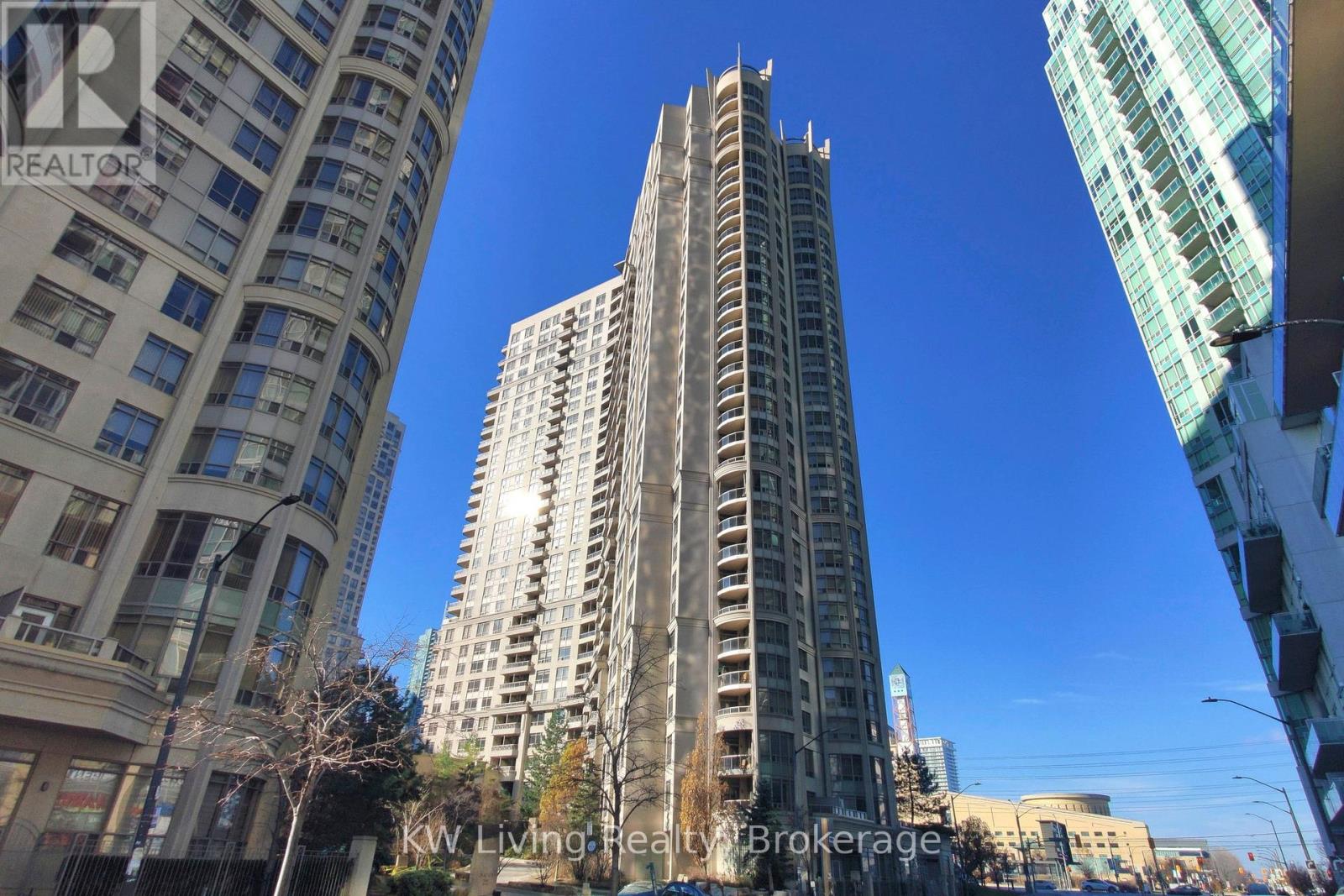 733 - 3888 DUKE OF YORK BOULEVARD|Mississauga (City Centre), Ontario L5B4P5