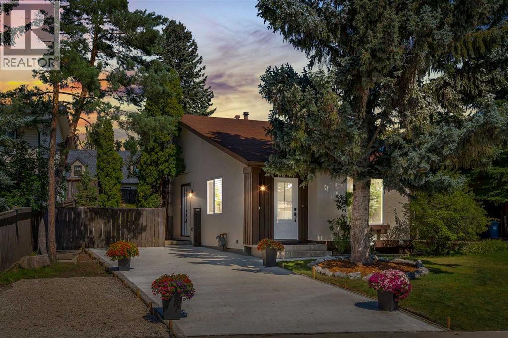 1024 Ranchview Road NW|Calgary, Alberta T3G1R9