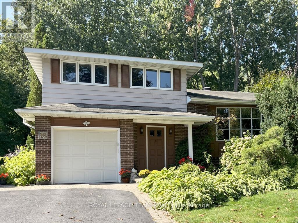 Property image for 18 DICEMAN CRESCENT|Ottawa, Ontario K1B3Y3