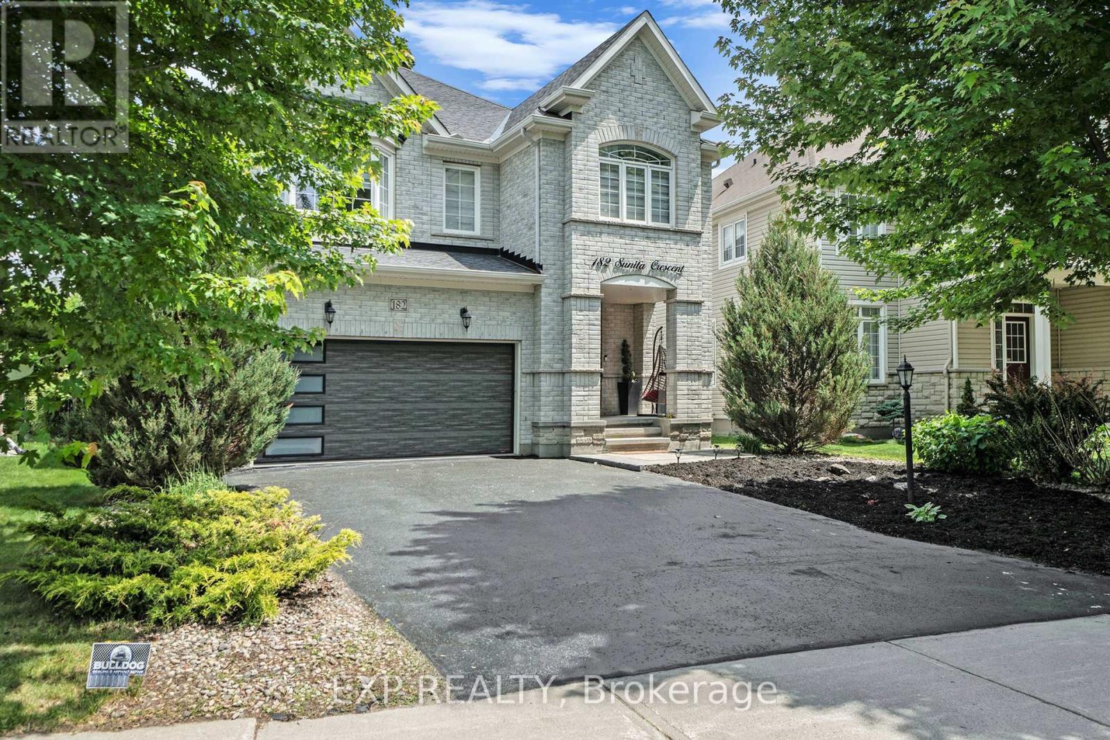 182 SUNITA CRESCENT|Ottawa, Ontario K2J5S8