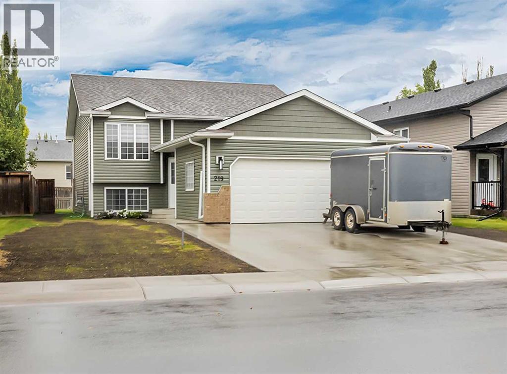 Property image for 219 Lancaster Drive|Red Deer, Alberta T4R2R4