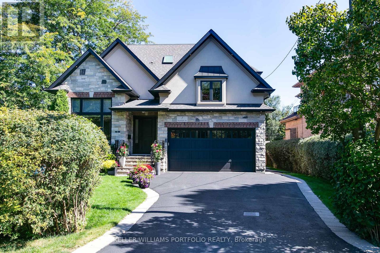Primary image of 7 MAYDOLPH ROAD|Toronto (Islington-City Centre West), Ontario M9B1V5