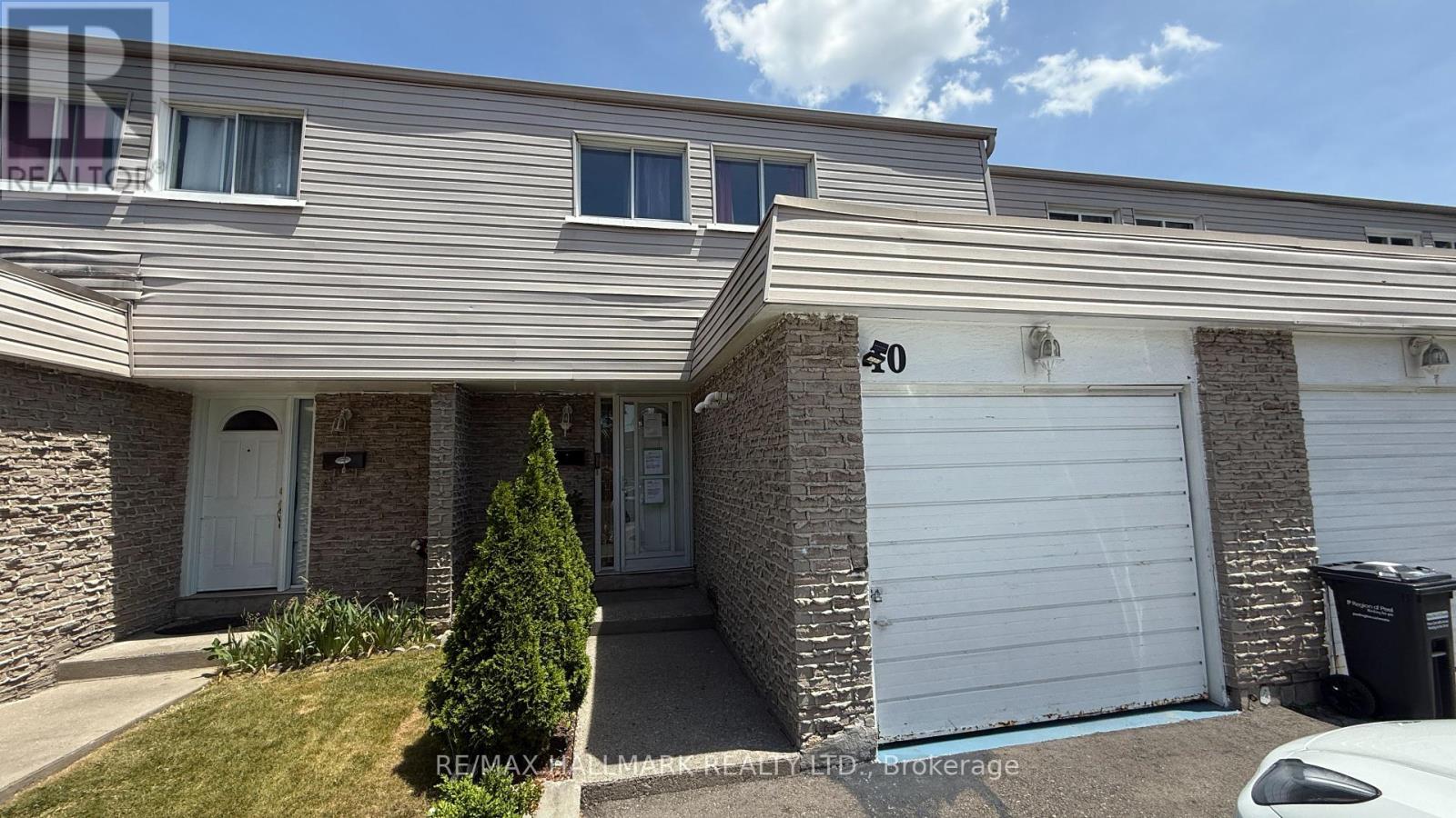 Property image for 10 - 3600 MORNING STAR DRIVE|Mississauga (Malton), Ontario L4T1Y5