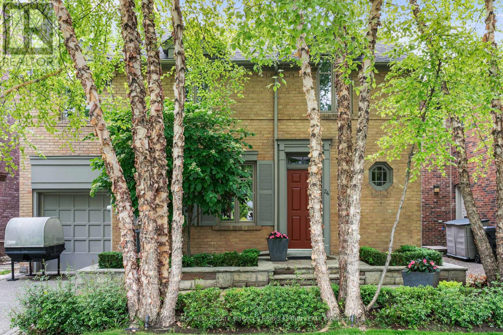 Property image for 24 HEATHER ROAD|Toronto (Leaside), Ontario M4G3G3