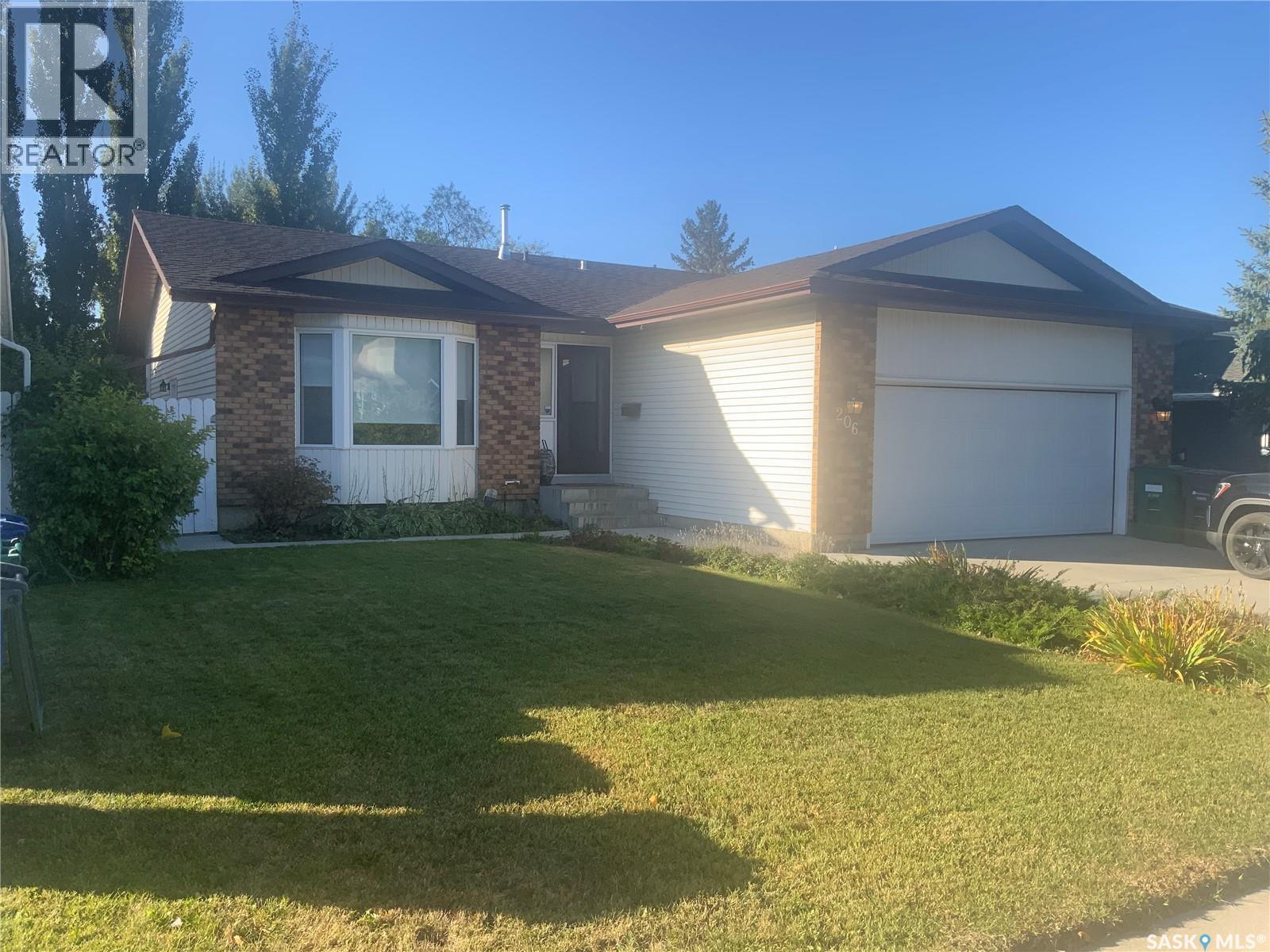 Property image for 206 Perehudoff COURT|Saskatoon, Saskatchewan S7N4H1