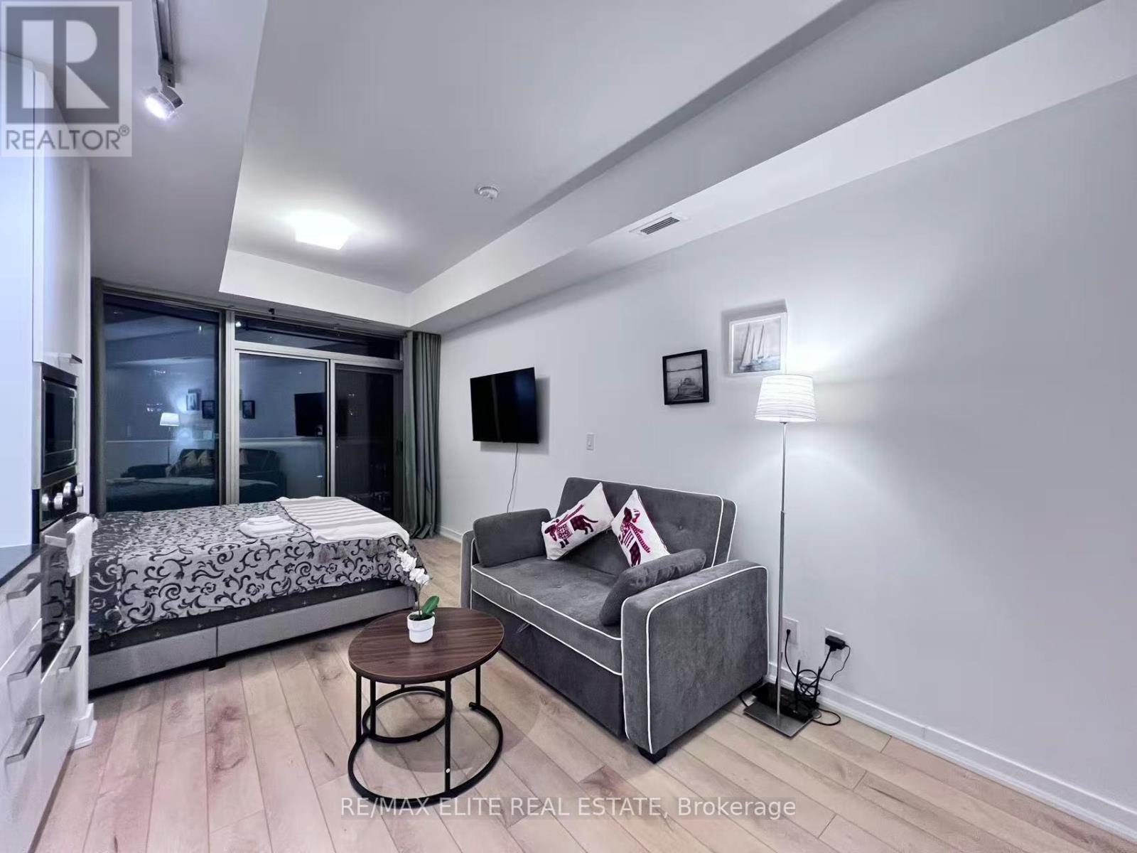 2108 - 12 YORK STREET|Toronto (Waterfront Communities), Ontario M5J0A9