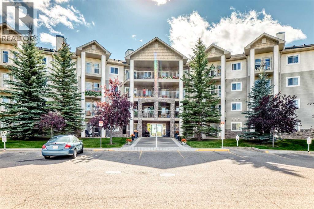 Property image for 313, 5000 Somervale Court SW|Calgary, Alberta T2Y4M1