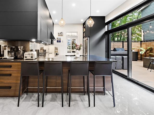 1860 Rue Sherbrooke E.|Montréal (Ville-Marie), Quebec H2K1B3