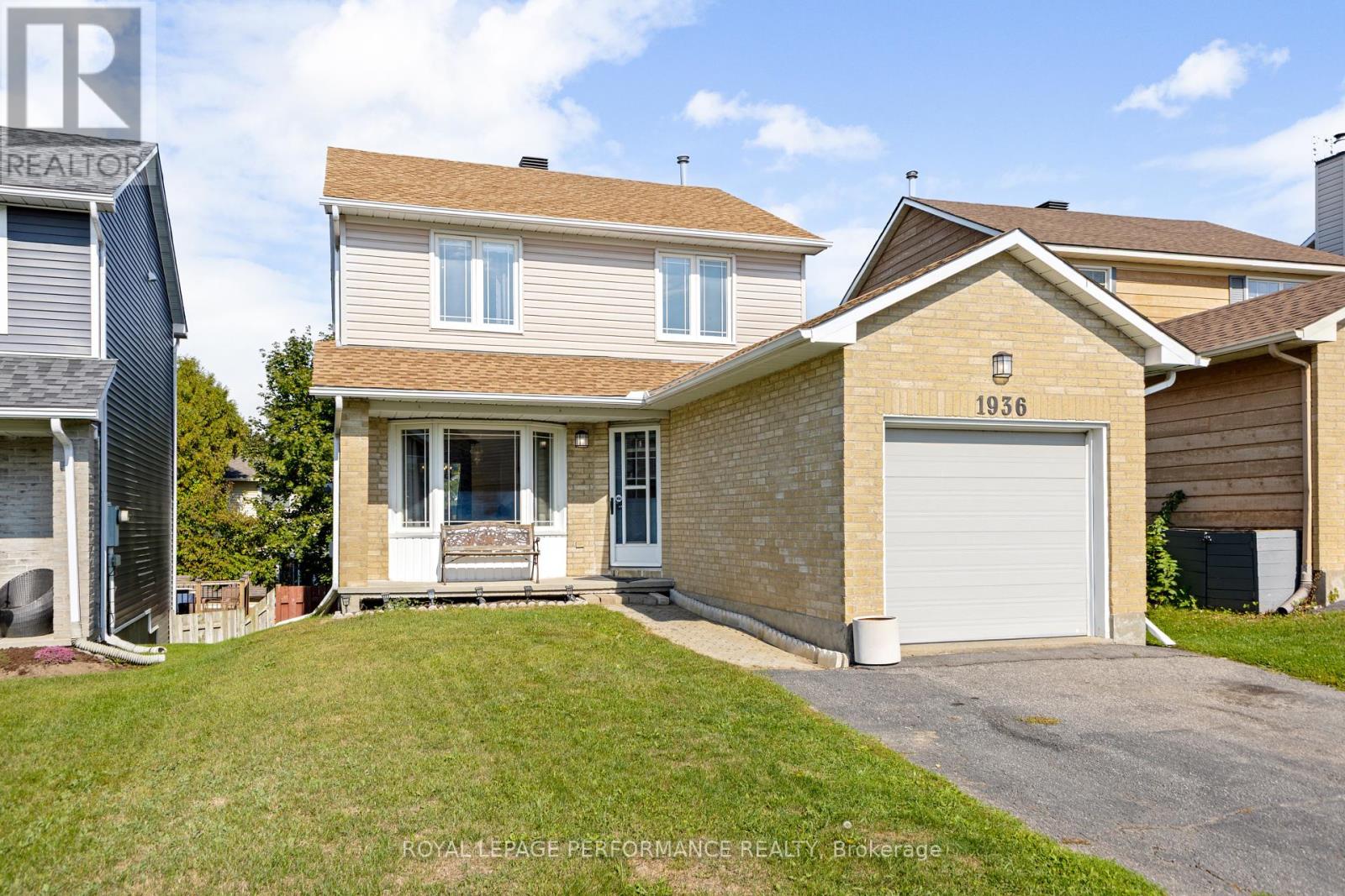 1936 LONGMAN CRESCENT|Ottawa, Ontario K1C5G6