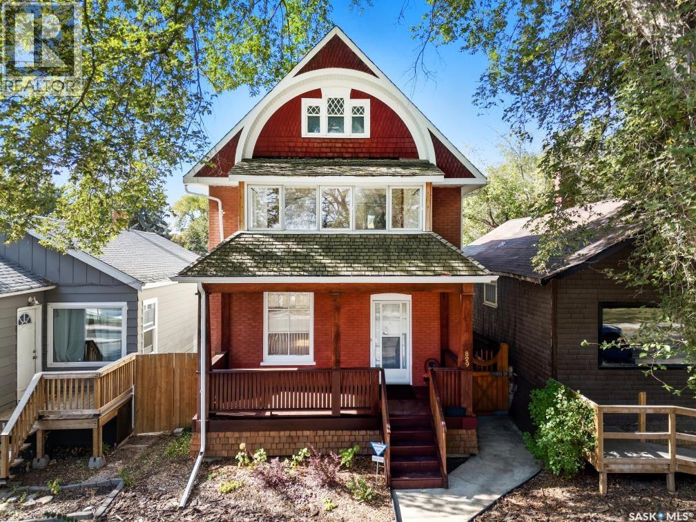 829 H AVENUE S|Saskatoon, Saskatchewan S7M1X3