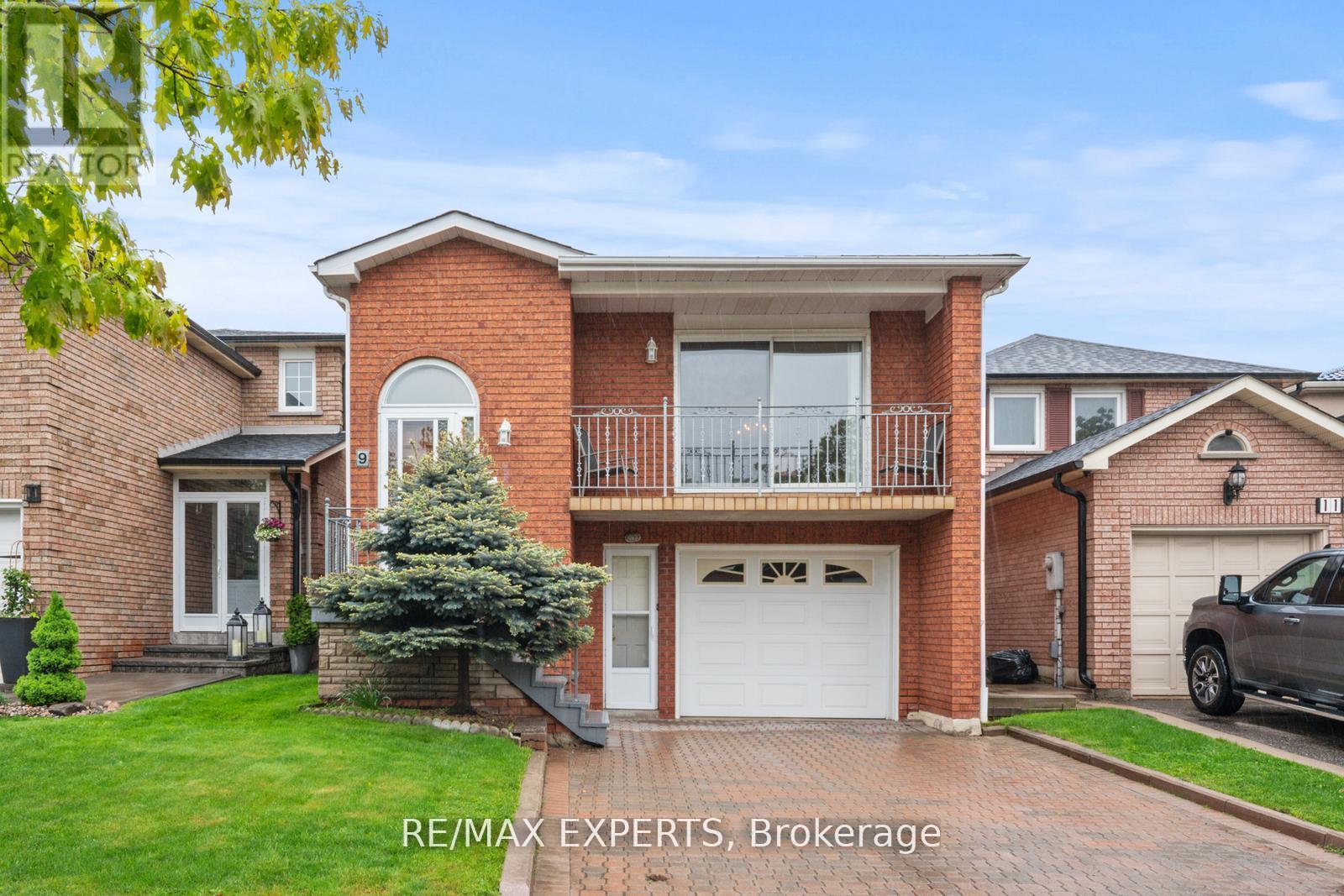 9 RICHBELL STREET|Vaughan (Brownridge), Ontario L4J5W5