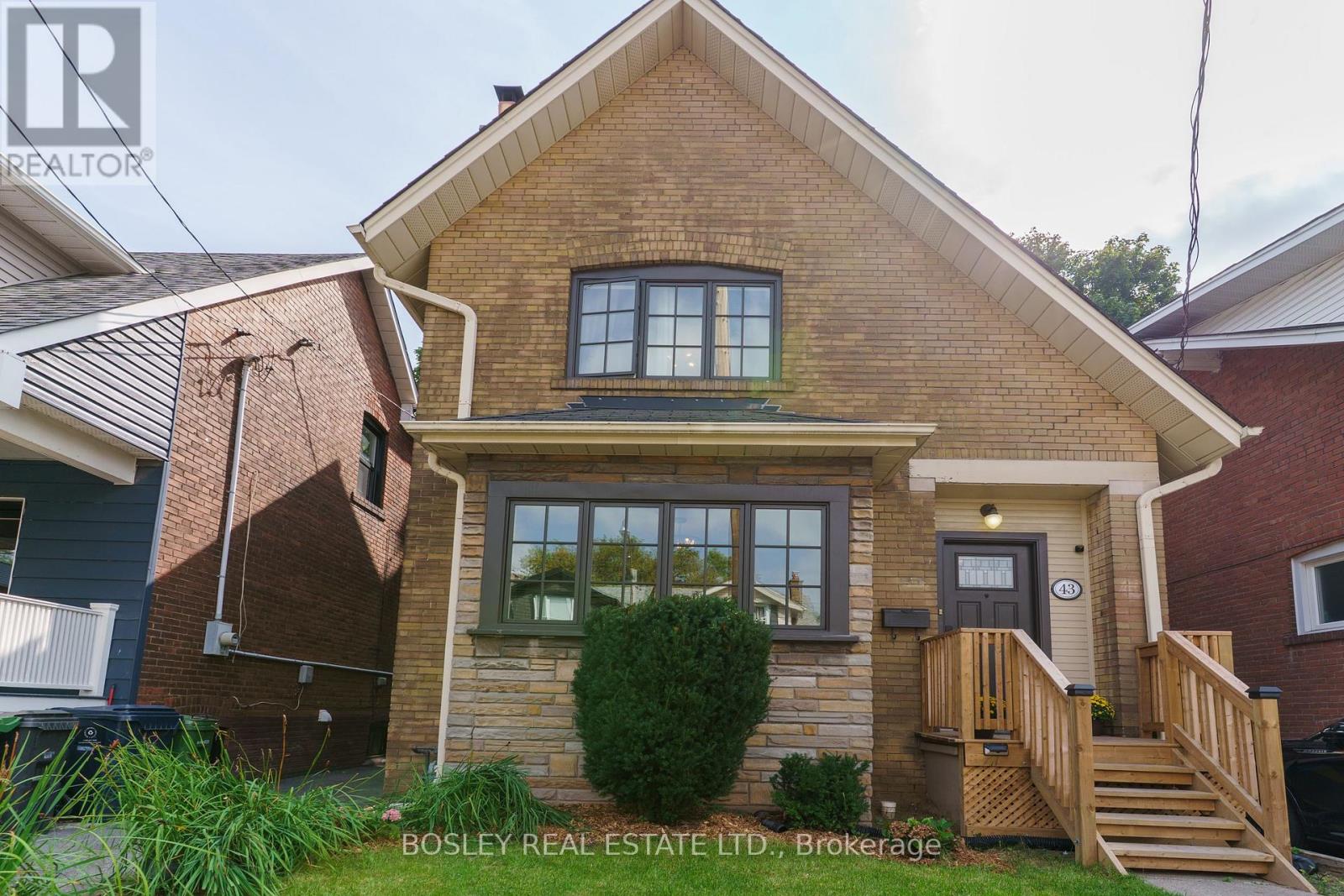 Primary image of 43 EASTWOOD ROAD|Toronto (Woodbine Corridor), Ontario M4L2C6