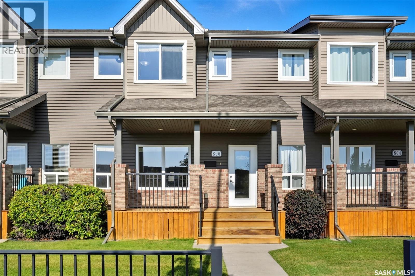 Property image for 806 Stensrud ROAD|Saskatoon, Saskatchewan S7W0C9