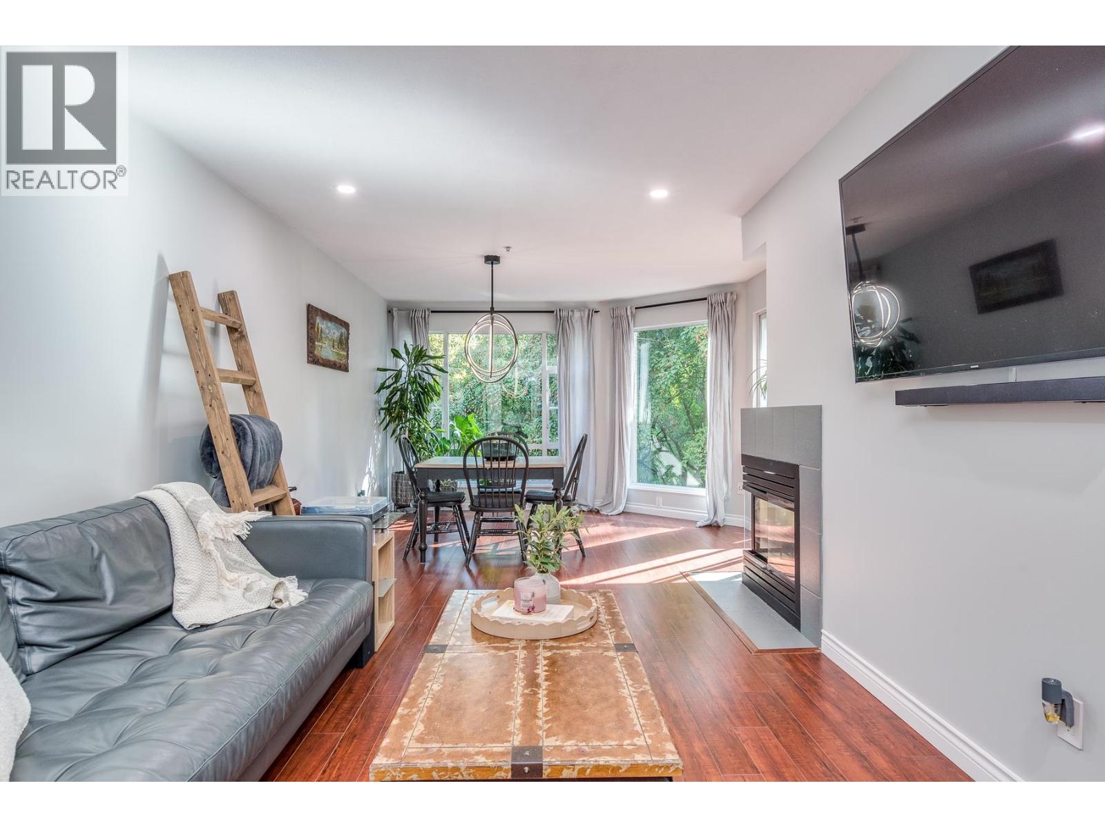 Property image for 212 22233 RIVER ROAD|Maple Ridge, British Columbia V2X3N7