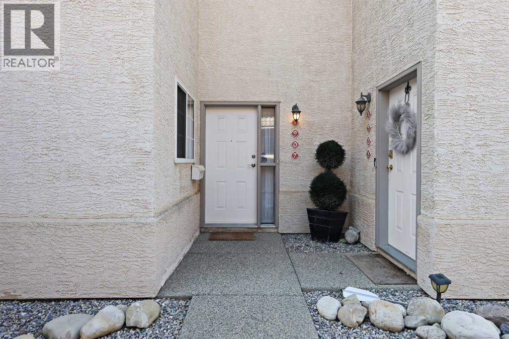 1907 Patterson View SW|Calgary, Alberta T3H4B9