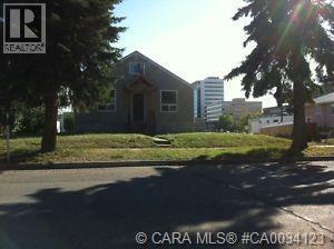 4823 53 Street|Red Deer, Alberta T4N0C2