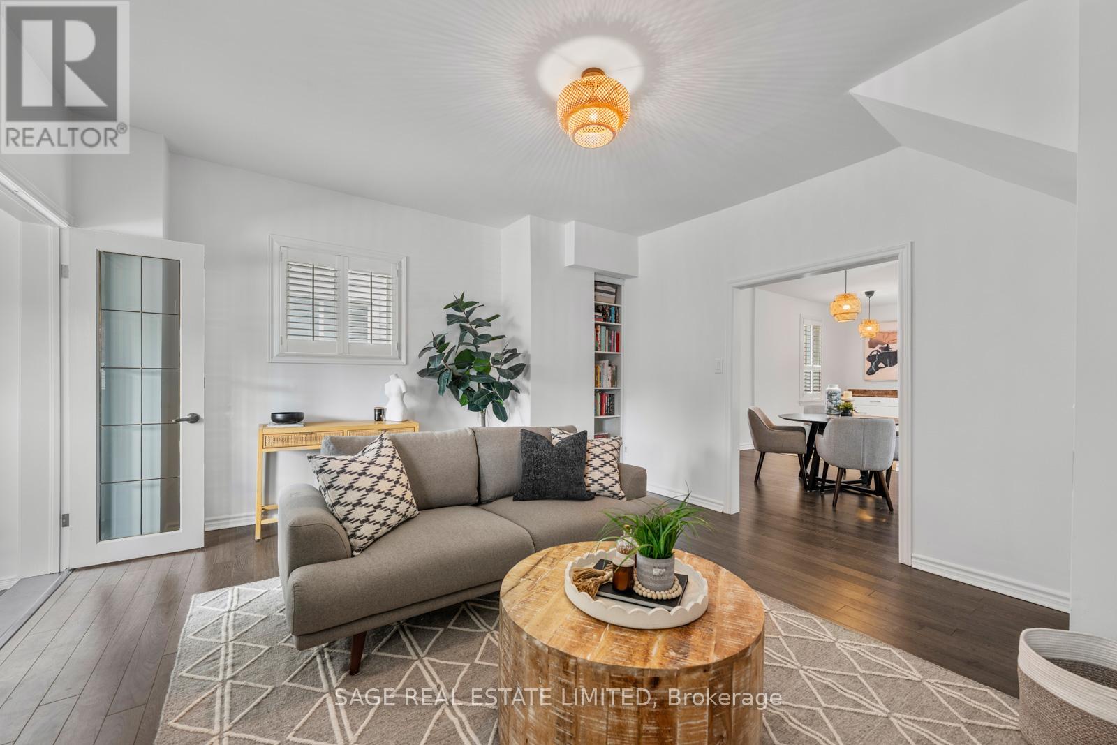 Property image for 79 PITT AVENUE|Toronto (Clairlea-Birchmount), Ontario M1L2R5