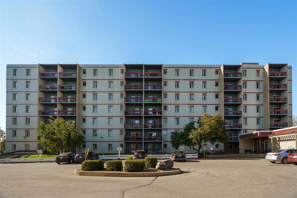 Property image for 106 35 Valhalla Drive|Winnipeg, Manitoba R2G0G5