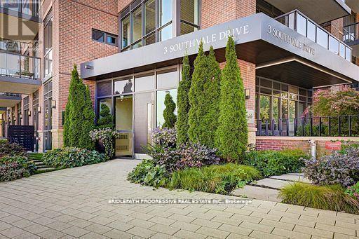 Property image for 303 - 3 SOUTHVALE DRIVE|Toronto (Leaside), Ontario M4G1G2