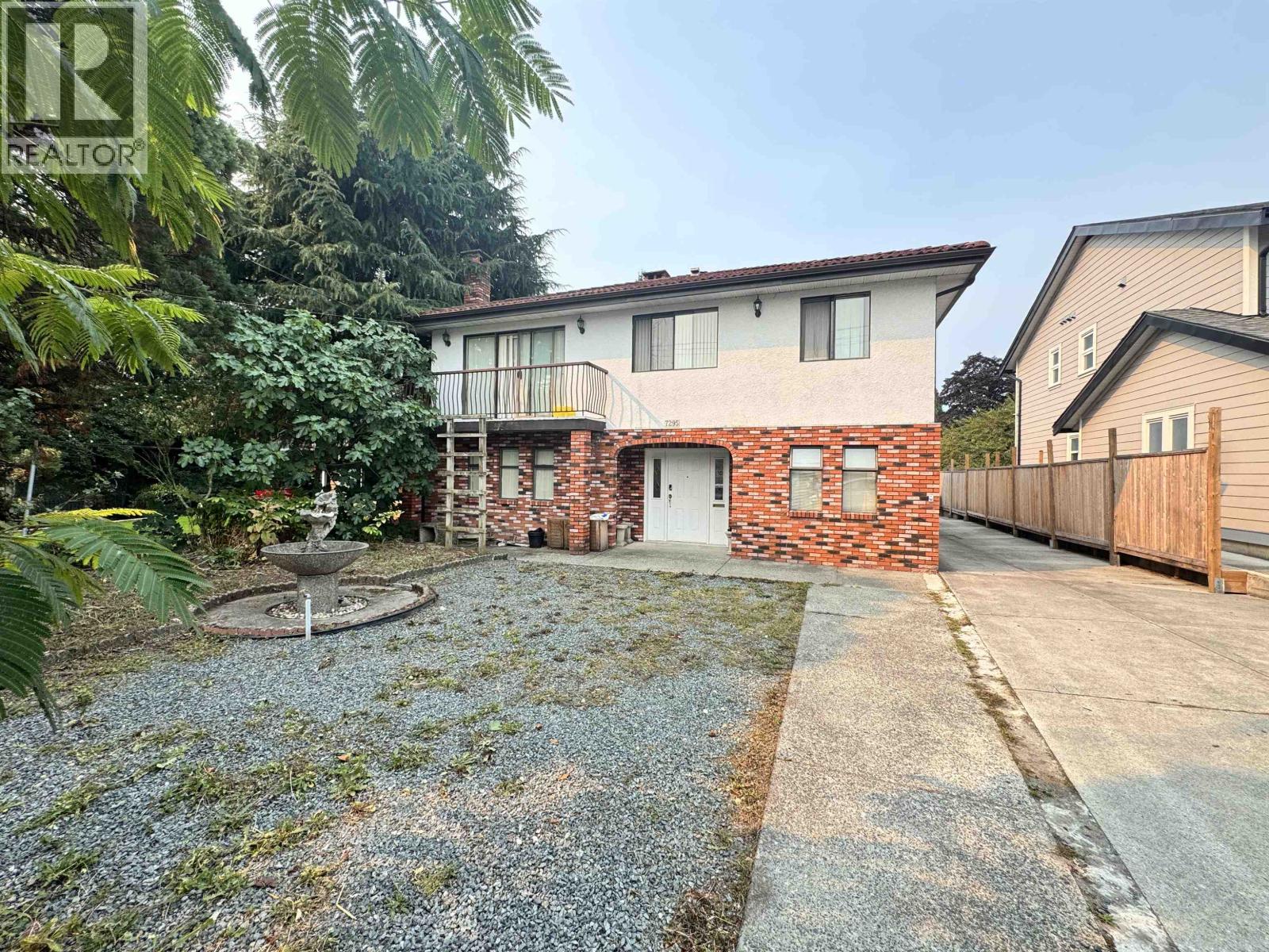 Property image for 7295 SUSSEX AVENUE|Burnaby, British Columbia V5J3V6
