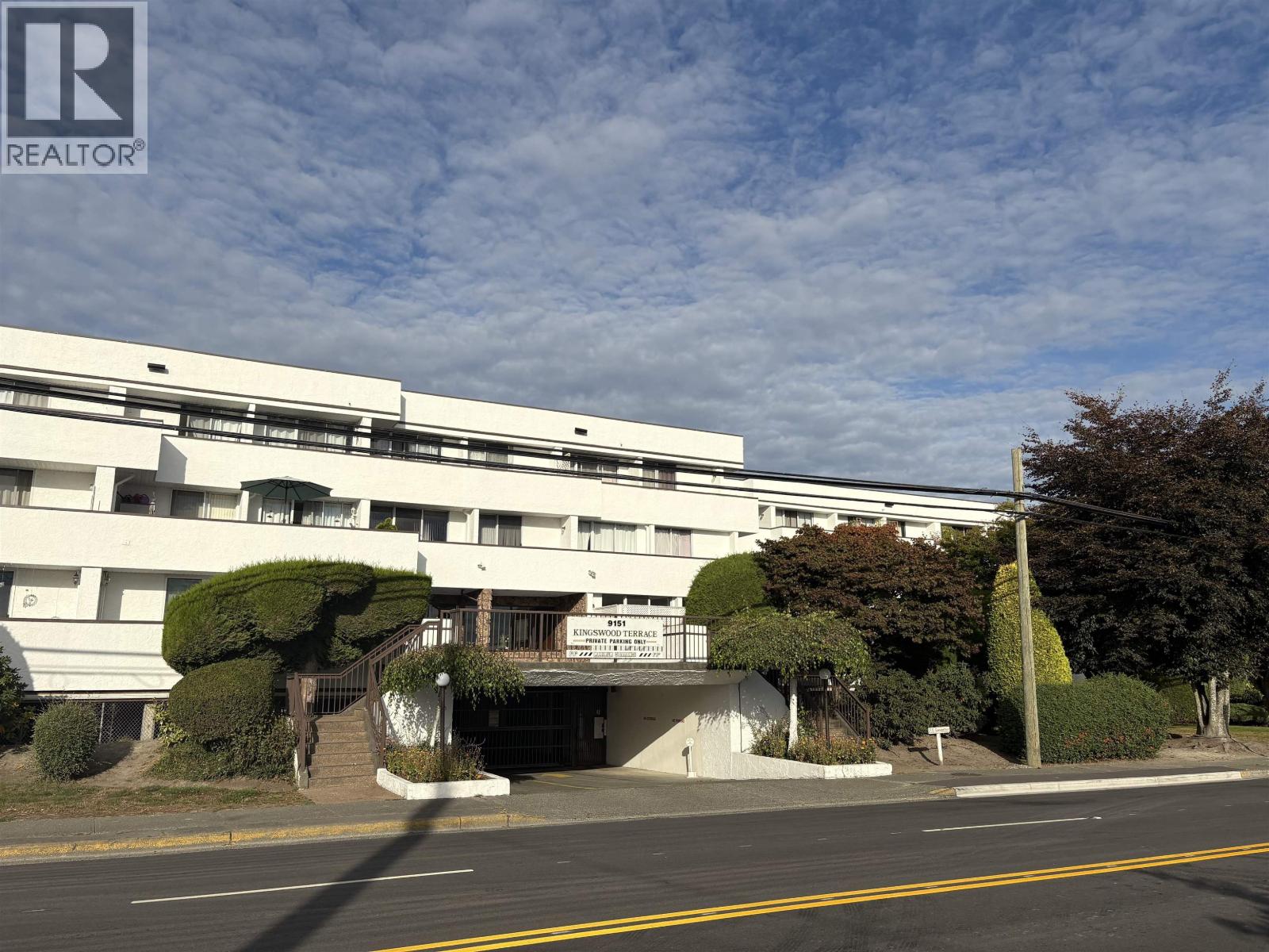 212 9151 NO. 5 ROAD|Richmond, British Columbia V7A4T9