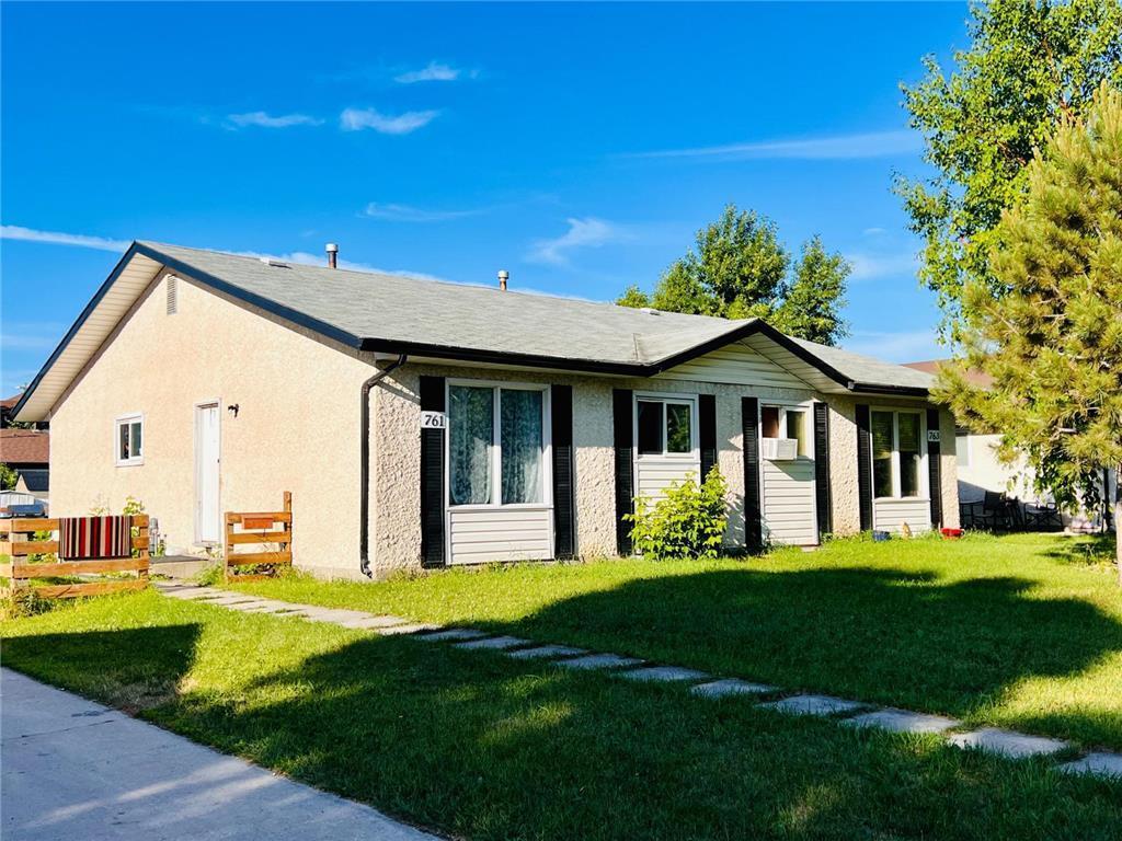 761 Bronx Avenue|Winnipeg, Manitoba R2K4A6
