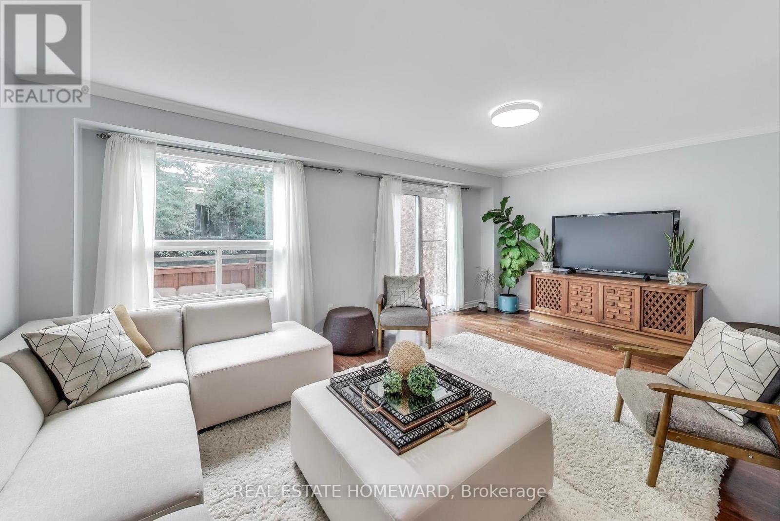 Property image for 9 - 25 WHITECAP BOULEVARD|Toronto (Scarborough Village), Ontario M1M2Y5